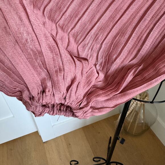 ASTR the Label Pleated Long Balloon Sleeve Cropped Chiffon Blouse Romantic Small - Picture 6 of 9